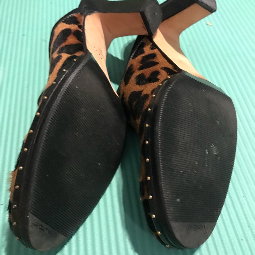 Sandal